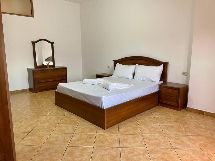 Roel Apartments Shkodra Center 外观 照片